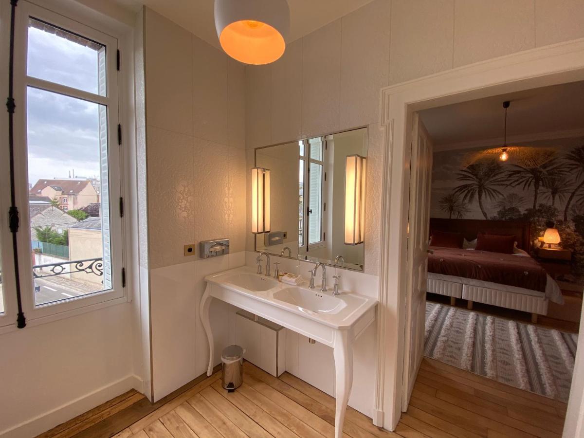 Maison Blanche Chartres - Maison D'Hotes 5 Etoiles Екстериор снимка