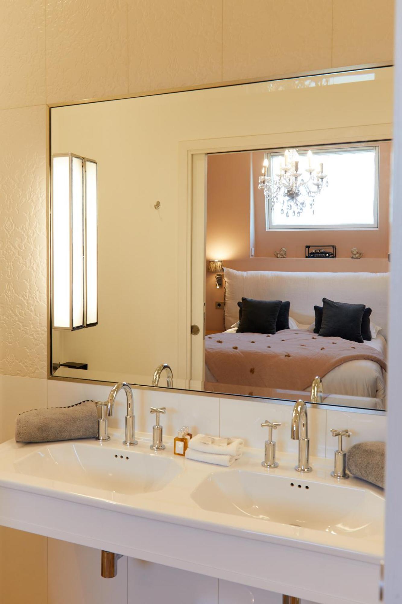 Maison Blanche Chartres - Maison D'Hotes 5 Etoiles Екстериор снимка